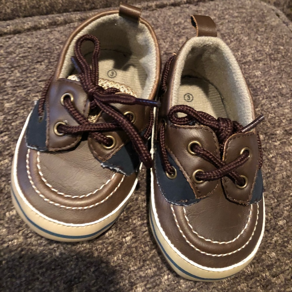 Baby boy crib shoes